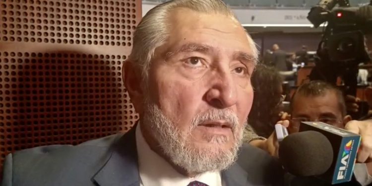 Adán Augusto lamenta agresión a Sheinbaum y anuncia posible iniciativa legislativa para combatir el acoso