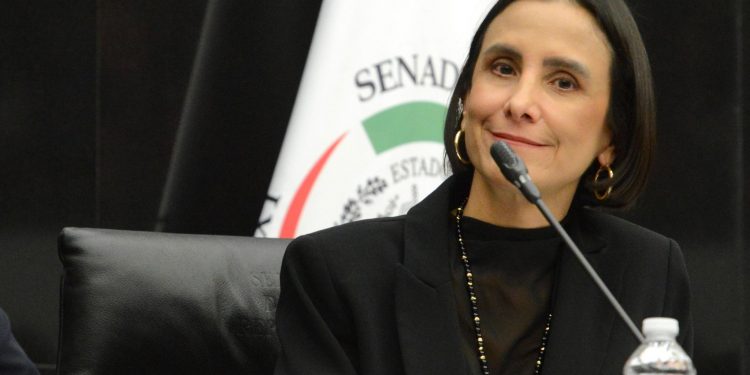 Luz Elena González destaca ante el Senado recuperación del control estatal y nuevo modelo energético del gobierno de Sheinbaum