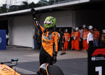 Lando Norris se queda con la pole en Brasil; Piastri saldrá cuarto y Verstappen sufre otro revés