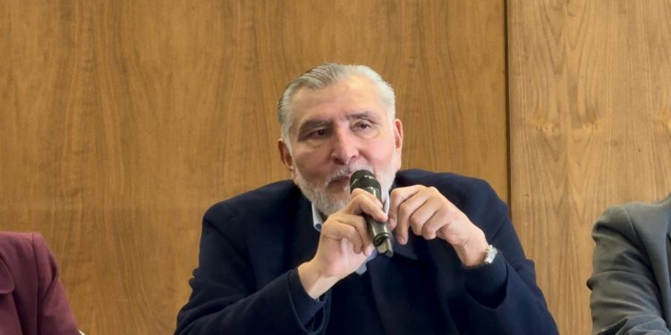 Senado aumentará a 15 años las penas por extorsión; Diputados se allanarán a los cambios, confirma Ricardo Monreal