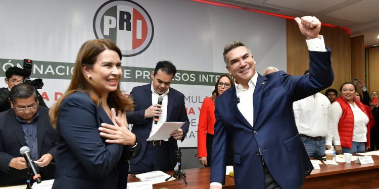 “No nos van a doblar”, Alito cierra filas con Carolina Viggiano ante citatorio por Estafa Siniestra