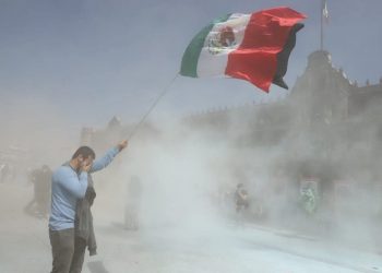 Alejandro Moreno acusa a Morena de responder con “brutalidad” a protestas juveniles