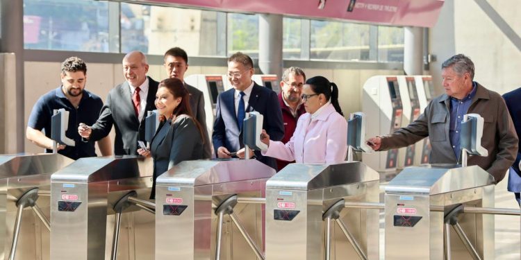 Tras más de tres años de obras, la Línea 1 del Metro reabre por completo de Pantitlán a Observatorio