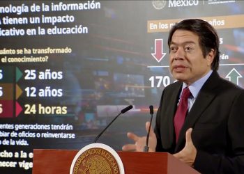 Gobierno lanza Saberes MX, plataforma con la que busca romper el modelo tradicional de educación superior y competir contra apps privadas