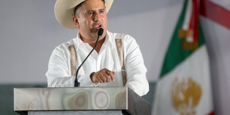 Dictan prisión preventiva a “El Licenciado” y siete escoltas por asesinato del alcalde de Uruapan; un escolta continúa prófugo