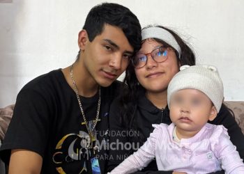 Regresa a México la bebé Jazlyn, sobreviviente de explosión de pipa en Iztapalapa; estuvo más de dos meses en hospital de Texas