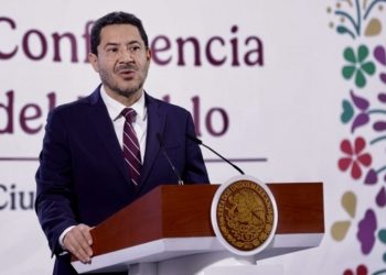 Acusan a Martí Batres de vínculos políticos con el Bloque Negro; PAN y PRI exigen investigación