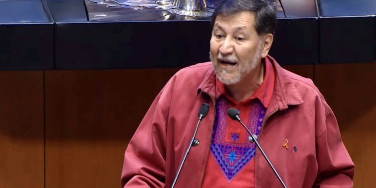 Fernández Noroña arremete contra oposición y señala a Grecia Quiroz por “posición fascista” y aspiraciones en Michoacán