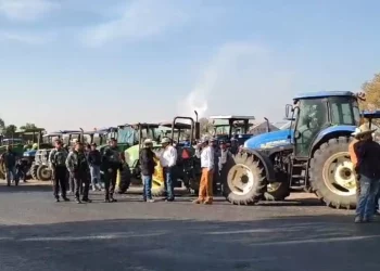 Alito Moreno: productores y transportistas protestan por abandono del gobierno, no por política