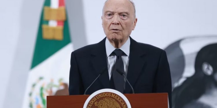 Senado recibe formalmente la renuncia de Alejandro Gertz Manero como fiscal general