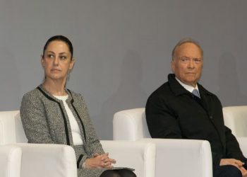 Sheinbaum confirma oferta de embajada a Alejandro Gertz Manero tras su renuncia como fiscal