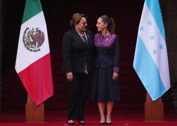 Sheinbaum recibe en Palacio Nacional a la presidenta de Honduras, Xiomara Castro, para fortalecer agenda bilateral