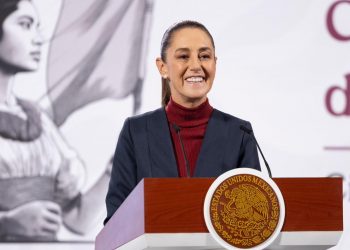 Sheinbaum descarta sanciones a exministros por retraso en caso Grupo Salinas y afirma que la Corte solo confirmó decisiones previas