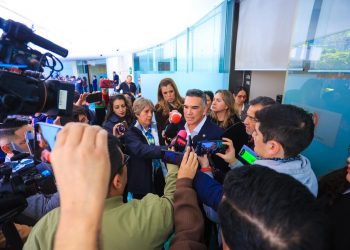 “No tienen madre al querer censurar a los jóvenes”, Alejandro Moreno acusa al gobierno de intentar frenar la marcha de la Generación Z