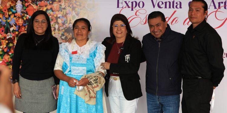 Senadora Mariela Gutiérrez Escalante impulsa el consumo de artesanías nacionales