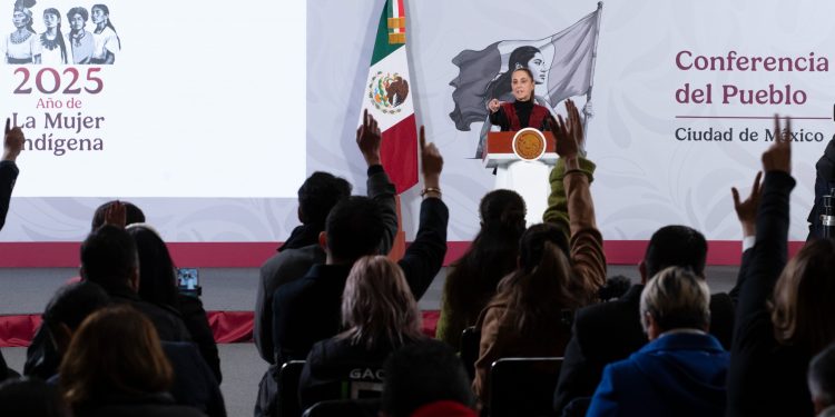 Sheinbaum ve poco probable un nuevo tratado y anticipa revisión del T-MEC pese a dichos de Trump