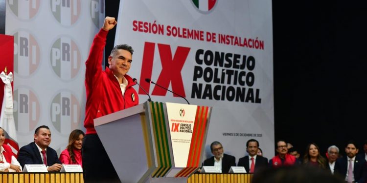 En Consejo Nacional, ‘Alito’ Moreno arremete contra el gobierno federal y plantea un frente opositor rumbo a 2027