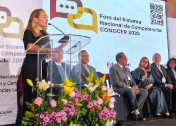 Turismo y CONOCER refuerzan agenda de certificación ante incremento de demanda en 2026