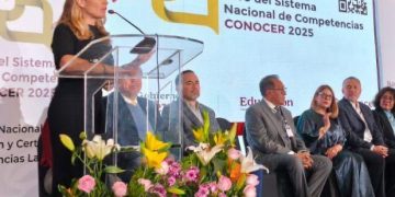 Turismo y CONOCER refuerzan agenda de certificación ante incremento de demanda en 2026