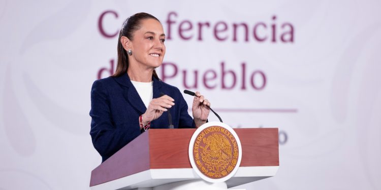 Sheinbaum afirma que avance de la ultraderecha no se repetirá en México tras triunfo de Kast en Chile