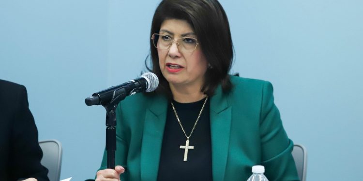 Grandes metrópolis enfrentan retos por crecimiento desordenado: senadora Mariela Gutiérrez