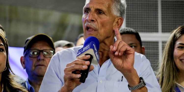 Asfura toma ventaja en elecciones de Honduras con 41% de votos preliminares; Nasralla se mantiene cerca