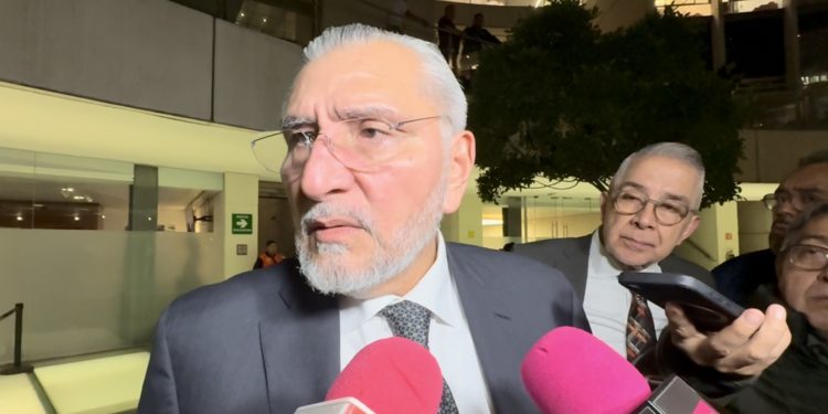 Adán Augusto López Hernández abre la puerta a iniciativa de productores sobre Ley General de Aguas