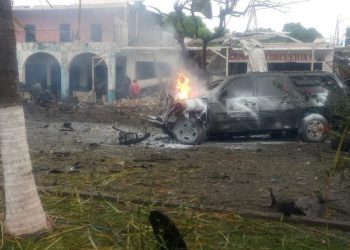 Alito Moreno señala colusión entre gobierno y crimen organizado tras explosión de coche-bomba en Michoacán