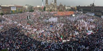 Sheinbaum agradece a más de 600 mil asistentes que llenaron el Zócalo y promete no traicionar a la 4T