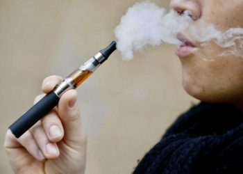 Sheinbaum subraya que los estados deberán impedir la venta de vapeadores tras reforma a la Ley General de Salud