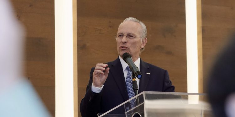 “En México manda el pueblo”: Sheinbaum fija postura ante elección de Medina Mora en el CCE