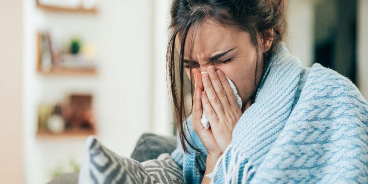 Confirman en México primer caso de influenza A H3N2 subclado K; Salud descarta alarma sanitaria