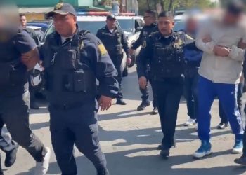Operativo contra extorsión en la Cuauhtémoc deja un policía herido y cuatro detenidos