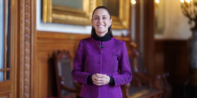 Desea Sheinbaum Feliz Año Nuevo a los mexicanos; “me seguiré dedicando en cuerpo y alma por el bien de todas y todos”