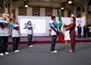 Sheinbaum encabeza abanderamiento de la delegación mexicana que participará en Milano-Cortina 2026