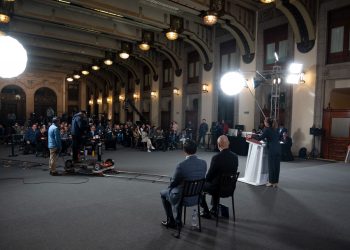 Sin “toma y daca”: Sheinbaum enviará reforma electoral construida desde foros ciudadanos