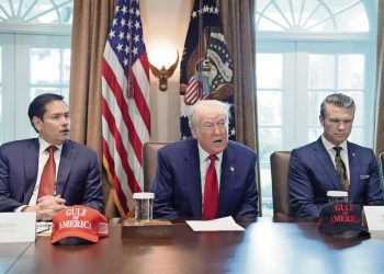 Trump designa equipo para transición política en Venezuela y descarta elecciones inmediatas