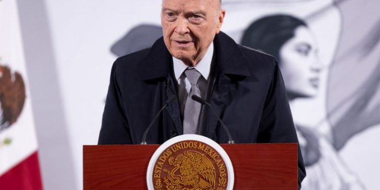 Sheinbaum confirma beneplácito para Gertz Manero como embajador en Gran Bretaña