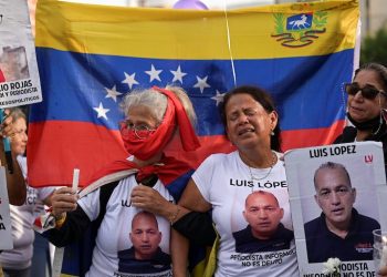 Venezuela libera presos políticos en gesto de paz tras detención de Maduro