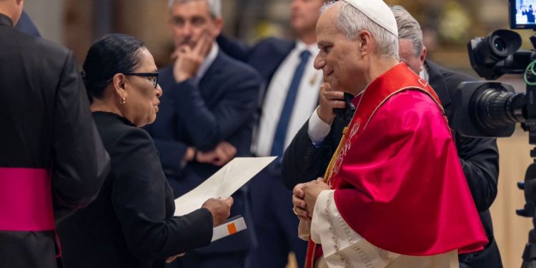 Papa León XIV podría visitar México este año; Sheinbaum ya activó gestiones