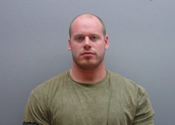 Visita del director del FBI a México culmina con traslado de Wedding, la versión moderna de “El Chapo” Guzmán y otro objetivo prioritario