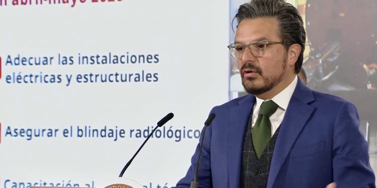 IMSS ahorra mil 400 millones en histórica compra de equipos médicos de alta tecnología