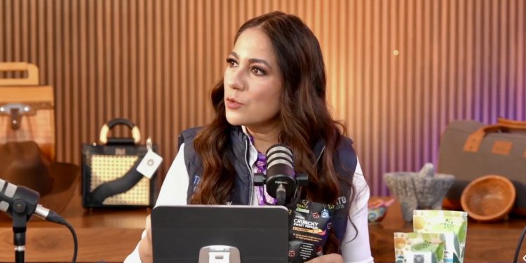 Libia Dennise fortalece a las MiPyMEs con apoyo directo en la Feria Estatal de León 2026