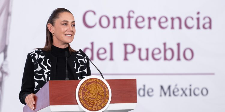 Sheinbaum llama a guardar la calma ante brote de sarampión y garantiza vacunación suficiente en todo el país