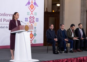 Sheinbaum descarta crisis sanitaria por sarampión; defiende vacunación de la 4T y fija meta de 2.5 millones de dosis semanales