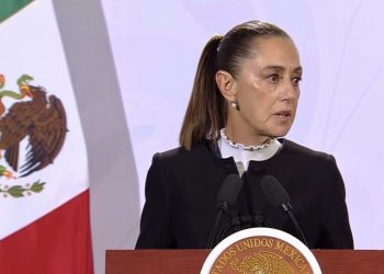 Sheinbaum descarta embajada para Adán Augusto tras dejar la coordinación de Morena