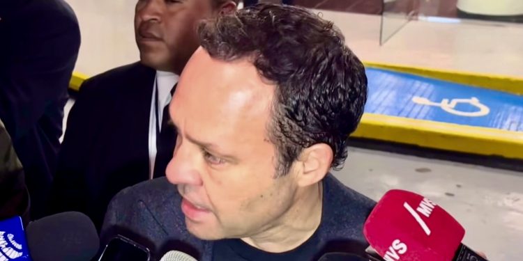 Castañeda marca distancia del PRI y PAN y pide a Sheinbaum “no meterse en la grilla”