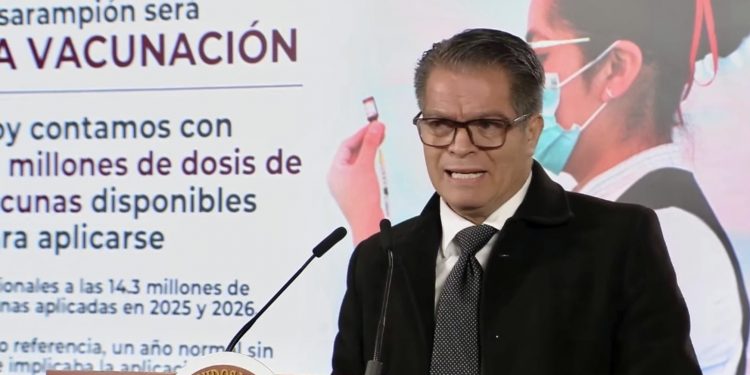 Blinda México a la población contra el sarampión con 28 millones de vacunas y más de 21 mil puntos de atención