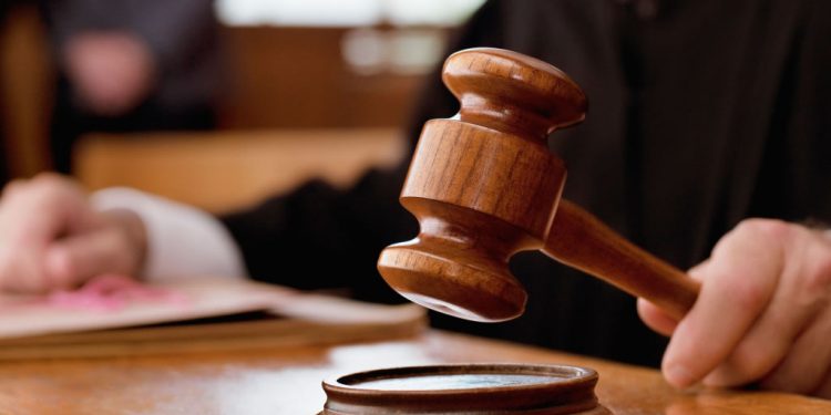 Corral exige revisión urgente de la Reforma Judicial