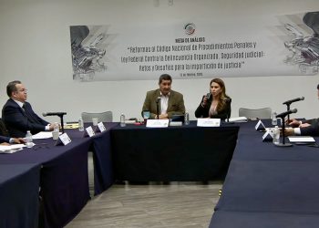 Expertos alertan al Senado sobre riesgos de regular jueces sin rostro